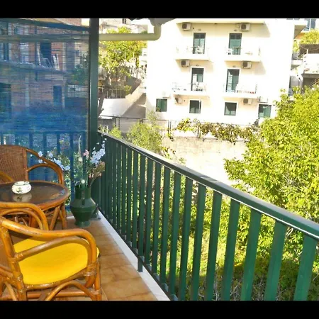 Pension Telis Und Brigitte * 佩雷卡斯
